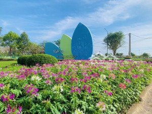 cực hót lô đất sát khu nhà chuyên gia đang xây dựng ở vsip quảng ngãi giá chỉ hơn 9 triệu /m2