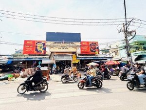 nhà 5 tầng 14 phòng khai thác 70tr/tháng, 5.6x20m, đường số 30, chợ an nhơn, báo tuổi trẻ, đh cn 4