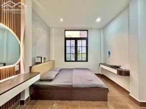  NHÀ THÍCH QUẢNG ĐỨC – PHÚ NHUẬN – HẺM XE HƠI – NGANG 6M – GIÁ 8.7 TỶ TL 