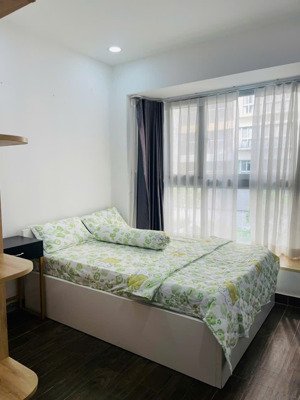 bán căn hộ chung cư scenic valley 1, 71m2, 02pn, giá bán nhanh 6.8 tỷ, nhà đang có hợp đồng thuê.