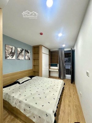 tòa nhà dòng tiền xã đàn gần khu đh bách - kinh - xây. dt 7%/năm, 23 phòng, thoáng trước sau, pccc