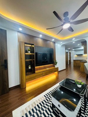 bán cc dt 76m2 2pn 2 wc tại chung cư vật tư du lịch - 8 trần thủ độ, chỉ 5,9 tỷ. lh 