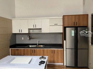 funl nội thất -nguyễn trải 4x12m 1 lầu 2pn giá 14tr/thg