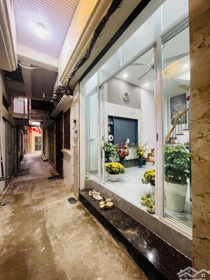 nhà đẹp đội cấn ba đình | 30m 4 tầng ở ngay kinh doanh nhỏ | giá hiếm 8.2 tỷ