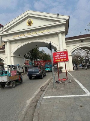 siêu phẩm nhà mặt phố - đường thông - 6 tầng - thang máy - kinh doanh - nhà đẹp - sổ hoa hậu