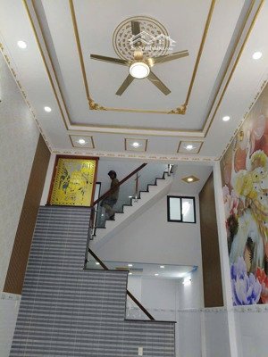 nhà đẹp 4*12m 1 trệt 1 lửng 1 lầu 3pn hẻm 4m ô tô 3/ ngắn võ văn vân, vĩnh lộc b