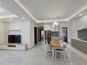 bán nhanh căn hộ saigon south pmh - 95m2 - 3pn - lh em hỗ trợ 
