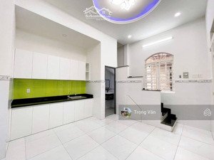 căn góc hẻm 3,5m thông hoàng sa - 4 tầng 3pn 4wc - ngang 4,57m. chỉ 4,5 tỷ