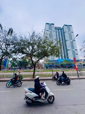 cho thuê nhà mặt phố khương đình, diện tích: 70m2 x 2 tầng thông sàn, mặt tiền: 5m, mọi mô hình