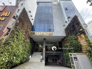 chính chủ gửi cho thuê nhà mặt tiền 132-134 điện biên phủ, p. đakao, q1, 8.2x20m, 