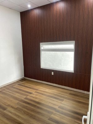 nhà 1 trệt , 1 lầu , 66m2 , hẻm ôtô , sh riêng , đường ngô quyền , p cam ly - đà lạt , lâm đồng