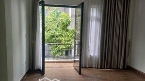 p15 tân bình - đ. phan huy ích - nhà rộng sạch sẽ đẹp - môi trường thoáng mát gần đường (2610)