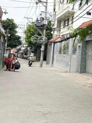 bán nhà mặt tiền hẻm xe hơi thông -kinh doanh sầm uất -chỉ 8,9 tỷ