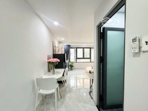 cho thuê căn hộ dịch vụ 40m2 ở xô viết nghệ tĩnh q. bình thạnh gần ngã tư hàng xanh
