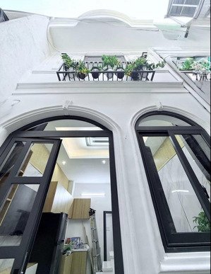 3.98 tỷ - nhà mới hàng xanh - xô viết nghệ tĩnh - 2pn - full nội thất