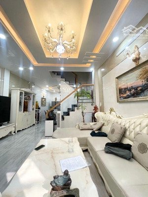 siêu phẩm 4 tầng - lạc long quân - quận 11 - hẻm xe tải thông - chỉ 9,x tỷ