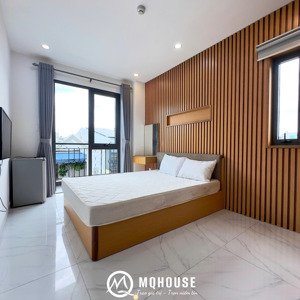 cho thuê căn hộ có ban công - rộng 28m2 - đường cách mạng tháng 8 .quận 3