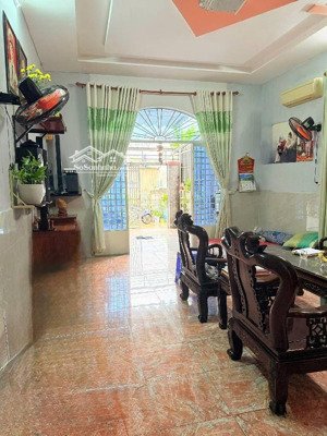 bán đất tặng nhà dt 120m2 ( 5x24,5m), đường số 8 linh xuân, nhỉnh 6 tỷ