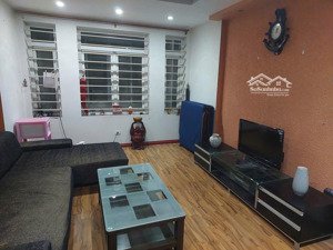 cho thuê nhà nguyên căn láng hạ - thái hà - tây sơn (đống đa) tài chính chỉ tử 10 triệu 1 tháng