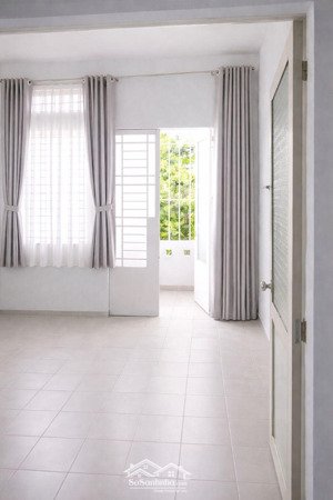 cực hiếm 71m2, 5tỷ5, lê văn lương, tân kiểng