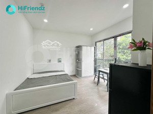 siêu phẩm studio thoáng mát, full nội thất tone trắng xám, sang trọng - ngay đảo kim cương