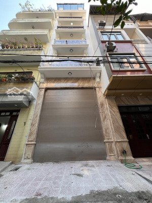 nhà mới phú thượng ,ở luôn: 55m2 , mt 4,2m , 7 tầng , tg máy , gara , đg thông ô tô tránh - 15,9 tỷ