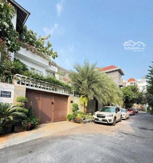 biệt thự giảm 3 tỷ | góc trần não quận 2 | 14.7m x 15m = 232m² | giá 53 tỷ | thuê 80 tr