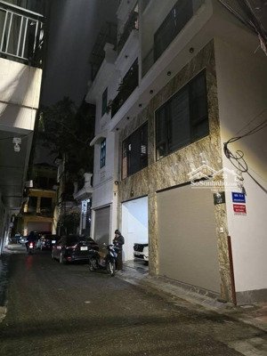 gấp thật sự với 15 tỷ ngay trung tâm nguyễn văn cừ 45m2, 5t ô tô tránh