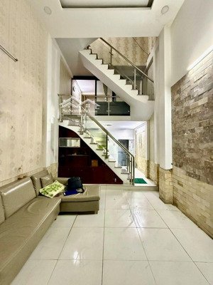 nhỉnh 6t - nhà 4 tầng btct 48m2 - hẻm xe hơi ngay chợ hạnh thông tây