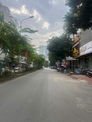 bán nhà 7 tầng thang máy trục đường đôi kđt văn khê 50m² mặt tiền 5m