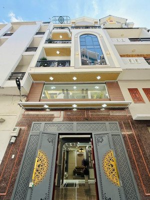 siêu phẩm thang máy ngang 6 mét có 1-0-2khu đồng bộ cao cấp ,cực vip của phường 15,tb -5p tới metro