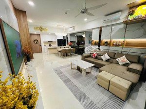 bán gấp căn góc hoa hậu 112m2 park kiara, giá tốt