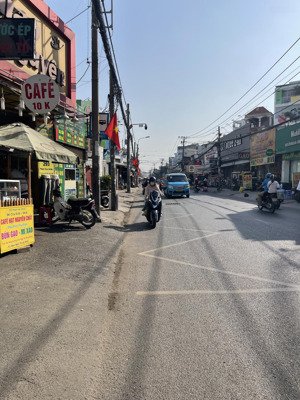 bán nhà phạm văn chiêu . gò vấp . 4 lầu . hxh .4 x 19 . nhỉnh hơn 9 tỷ .đang cho thuê 28tr / tháng