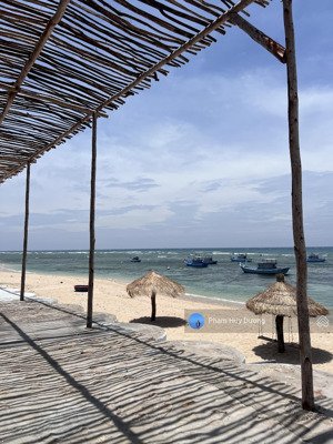 lô đất mặt biển có bãi cát khu vực đẹp nhất đảo phú quý, sổ hồng riêng thổ cư 100%