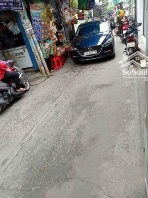 nhà mới hẻm xe hơi đ. trần xuân soạn q.7 giá 4,75 tỷ