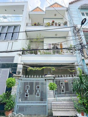 nhà 3 tầng mới - hẻm xe hơi thông gò ô môi - ngang khủng 5m - hàng xóm pmh- chỉ 8.6 tỷ