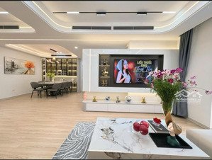 mới ra - hàng ngộp - cần tiền bán gấp - 3 phòng ngủ - 100m2 - giá 7 tỷ 