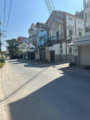 bán nhà mặt tiền kinh doanh 3 tầng ngay đình phong phú sát bên vincom lê văn việt-dt 65m2 hoàn công