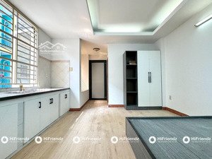 studio 24m2 cửa sổ trời - full nt - giá sinh viên hội bạn 2,3 người - giữ p qua tết - ngay giữa q10