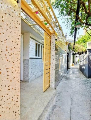 biệt thự mini phong cách nhật bản - tọa lạc huỳnh tấn phát - quận 7