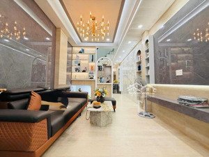 nhà đẹp 1 trệt 2 lầu - hẻm đẹp trần xuân soạn, q7 - full nội thất cao cấp - 7 tỷ (thương lượng)