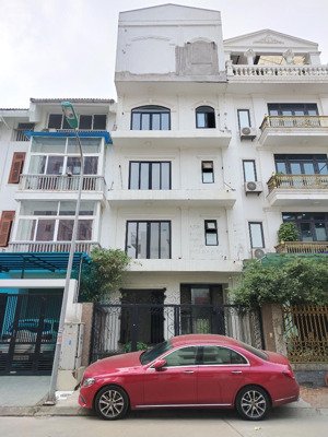 bán liền kề 120.5m2 packexim phú thượng - tây hồ | 2 mặt ô tô | đường 10m giá 39 tỷ