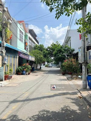 bán đất tại trần văn ơn, đông hòa, dĩ an, giá cực chất chỉ với 4,55 tỷ, 84m2. lh: 