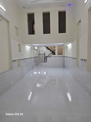 chính chủ - 79 lê lâm - 4x17m - 2 tầng - 2pn - 2wc - giá rẻ