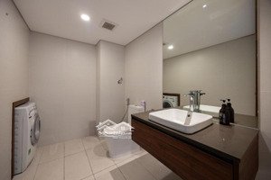 bán căn hộ cao cấp pentstudio tây hồ vị trí ven hồ tây, giá 23 tỷ