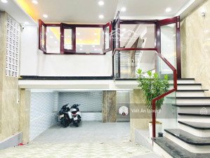 bán nhà mặt tiền trần hữu trang, phú nhuận hầm + thang máy + hồ bơi ngang 6m giá tốt hiếm có