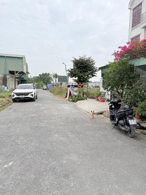 chủ cần bán 4,2 tỷ đất 126m2 mặt tiền 7m đường thông 12m tại an đồng