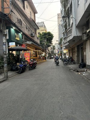 bán nhà 8 x 22m đường bạch đằng giá 23.3 tỷ