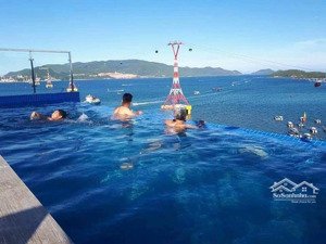 biệt thự anh nguyễn, trần phú - nha trang. dt 420m2 (5pn). sổ hồng lâu dài. giá bán 75 tỷ.