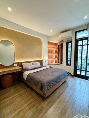 quận 10- nhà 4 tầng mới vip dân trí hxh 62m2 (3.5x17.7m)- cạnh trường lạc hồng, công an q10